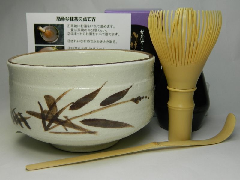 抹茶セット すべて日本製 お抹茶セット 衛生的なポリプロピレン茶筅付き 志野焼 茶道具 - 徳増茶道具専門店